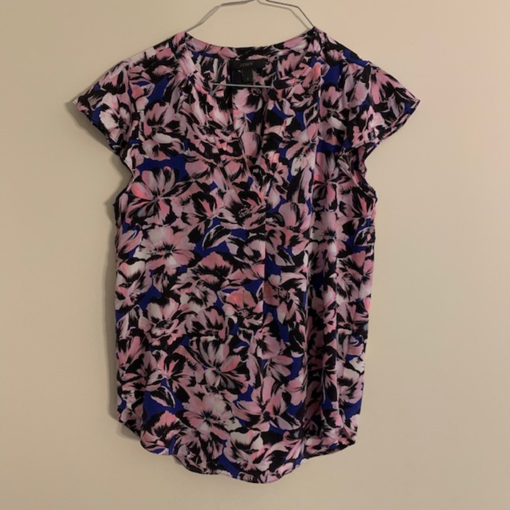 J. CREW Flutter Sleeve 100% Silk  Blouse Size 2